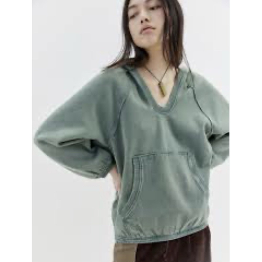 BDG Hoodie Pullover Womens S Sage Green Excellent V-Neck Oversized Exposed Seam